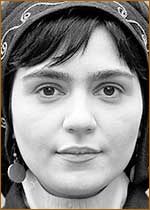   (Mona Ahmadi) 