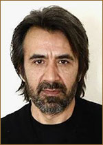   (Zeki Demirkubuz) 