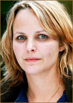  .  (Cecilie A. Mosli) 