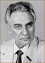   (Janusz Kubicki) 