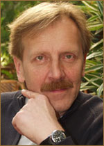   (Jerzy Dominik) 