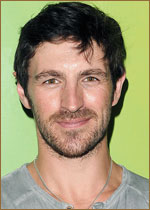   (Eoin Macken, Eoin Christopher Macken) 
