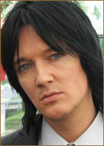   (Jyrki Pekka Emil Linnankivi, Jyrki 69) 
