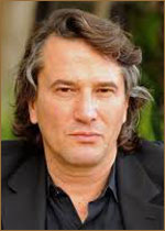   (Alain Monne) 