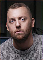  ̸ (Gustav Möller) 