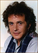   (David Essex) 