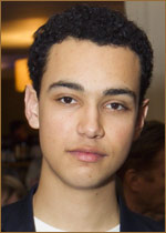   (Archie Madekwe) 