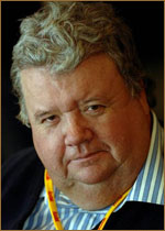  (Ian McNeice) 