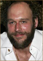   (Elliot Cowan) 