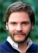   (Daniel Bruhl, Daniel Brühl) 