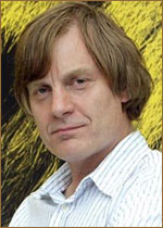   (Julian Jarrold) 