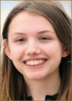  (Hannah Murray) 