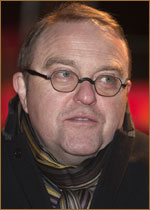 - ¸ (Gustav-Peter Wöhler) 