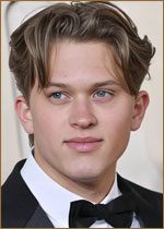   (Deacon Phillippe, Deacon Reese Phillippe) 