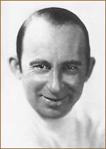   (Roscoe Ates) 