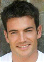  Ҹ (Aiden Turner) 