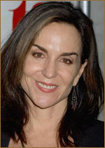   (Polly Draper) 