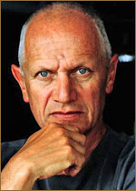  (Steven Berkoff) 