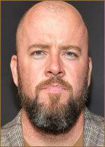   (Chris Sullivan, Sully) 