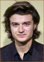   (Joe Keery, Joseph David Keery) 