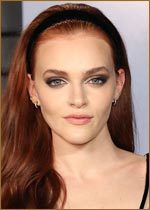   (Madeline Brewer, Madeline Kathryn Brewer) 