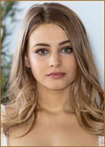   (Josephine Langford) 
