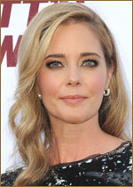   (Christina Moore) 