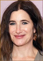   (Kathryn Hahn) 