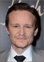   (Damon Herriman) 