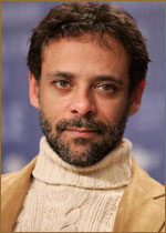   (Alexander Siddig) 