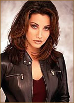   (Gina Gershon) 