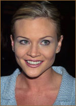   (Amy Locane) 