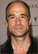   (Elias Koteas) 