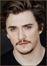   (Kyle Gallner) 