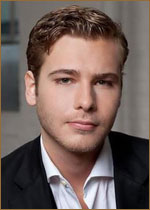   (Anthony Ingruber) 