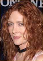   (Glenne Headly) 