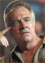   (Tony Sirico) 