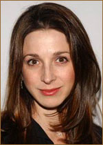   (Marin Hinkle) 