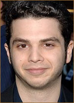   (Samm Levine) 