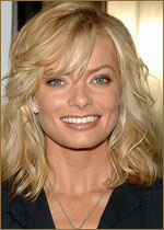   (Jaime Pressly) 