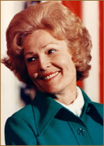   (Pat Nixon) 