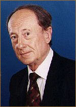   (Arturo Maly) 