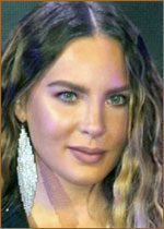   (Belinda Peregrin, Belinda Peregrín Schüll) 
