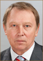 Владимир Уваров