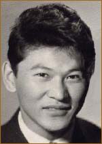   (Naidan Nyamdavaa) 