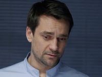  (2015)
