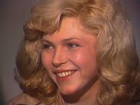   (1982)
