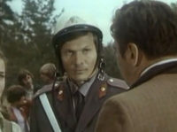     (1976)
