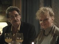 ׸  (2019)