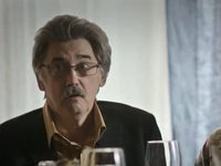 ׸  (2019)